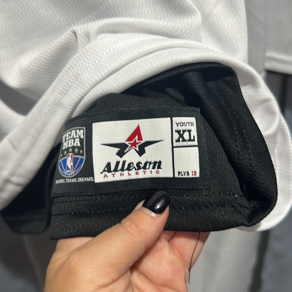 🏀⛹🏽MIAMI HEAT JERSEYS 🏀⛹🏽 - Picture 10 of 11